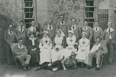 000621 Nurses and patients of Ilminster VAD Hospital, Methodist school rooms, Ilminster c1918