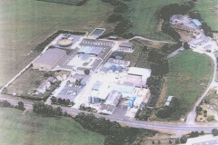 003782 Aerial view of Horlicks Dairies and Rose Mill sites from the northc1980