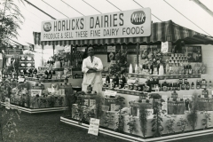 003918 Horlicks Dairies exhibition stand c1960