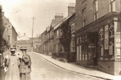 000005 Looking up North Street c.1900